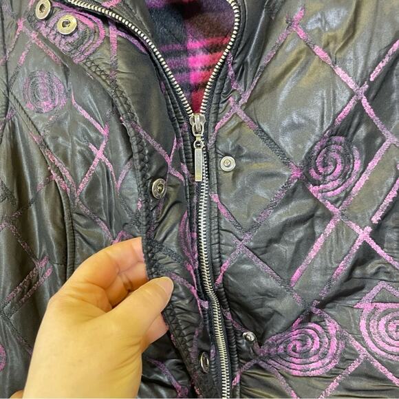 Christopher & Banks, Puffer Vest Faux Fur. Size Large. Good used condition! - Picture 6 of 7